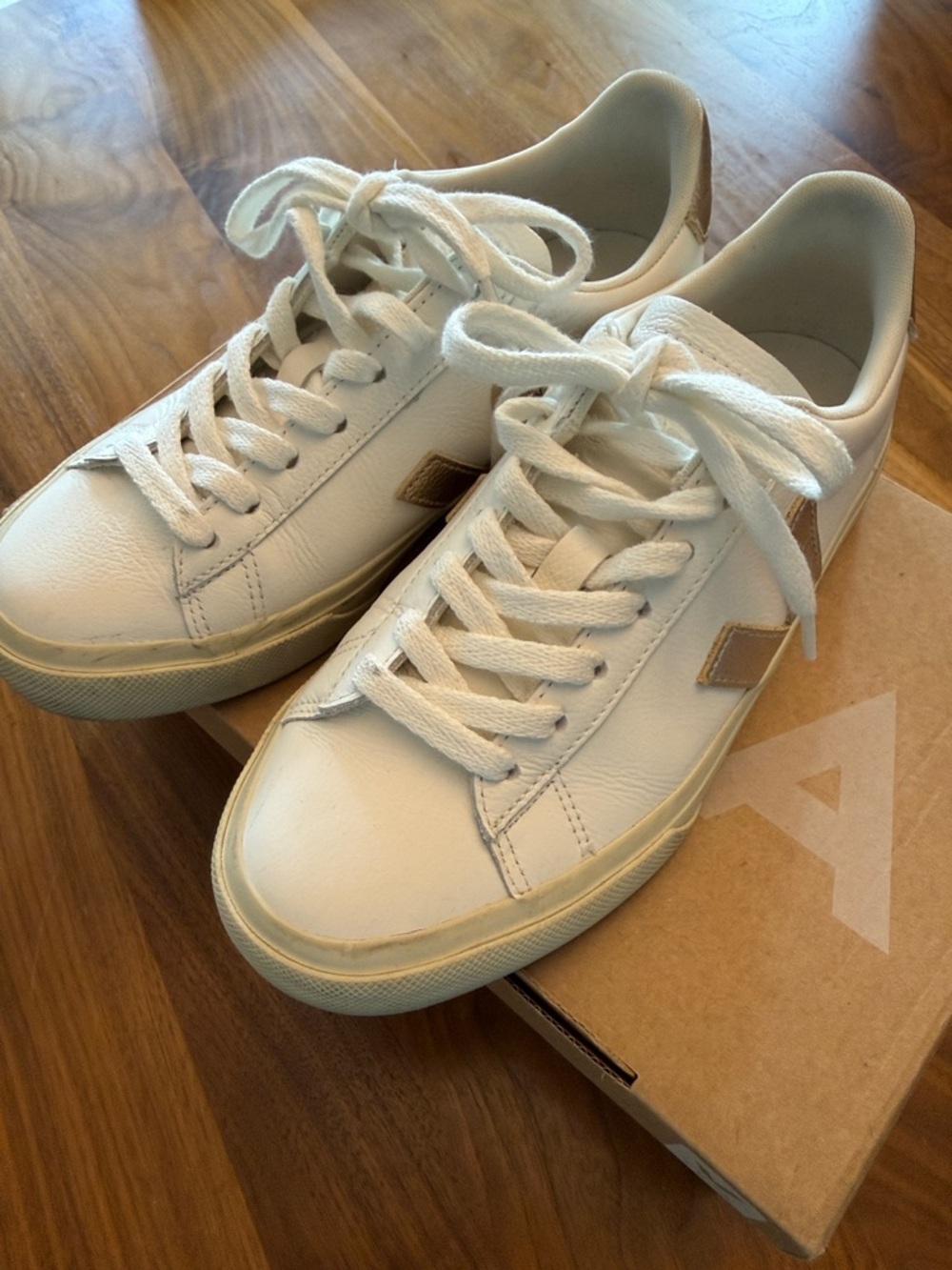 Veja Campo White Leather Sneakers with Platine Logo
